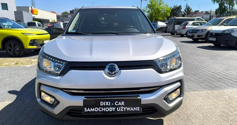 SsangYong Tivoli cena 61900 przebieg: 54000, rok produkcji 2019 z Strzegom małe 301